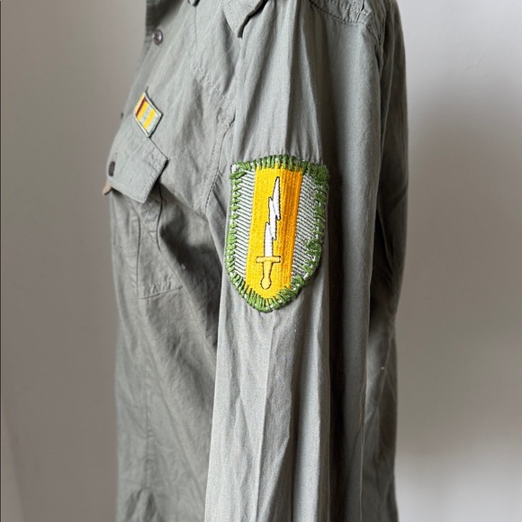 Unisex Military Style Olive Button Down Shirt - Picture 2 of 7